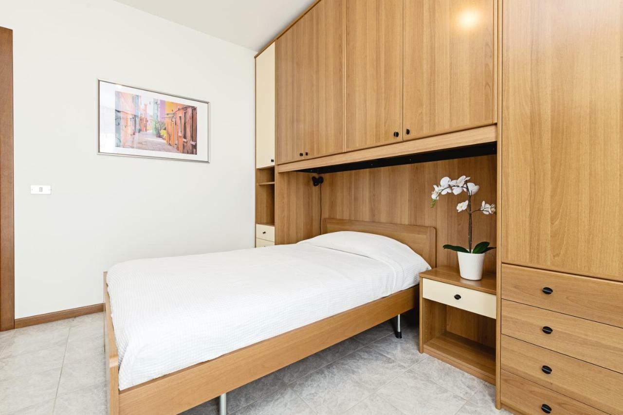 Apartament Colourful Flat Borgo Roma Werona Zewnętrze zdjęcie