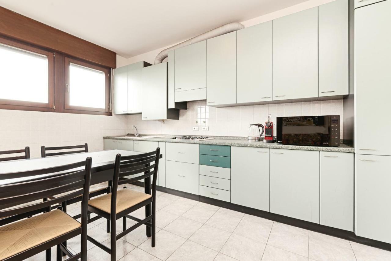 Apartament Colourful Flat Borgo Roma Werona Zewnętrze zdjęcie