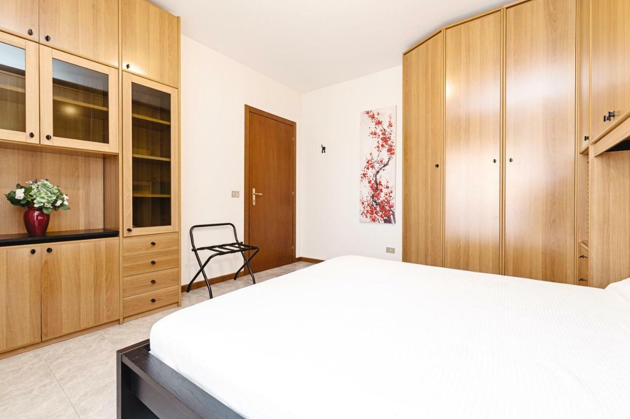 Apartament Colourful Flat Borgo Roma Werona Zewnętrze zdjęcie