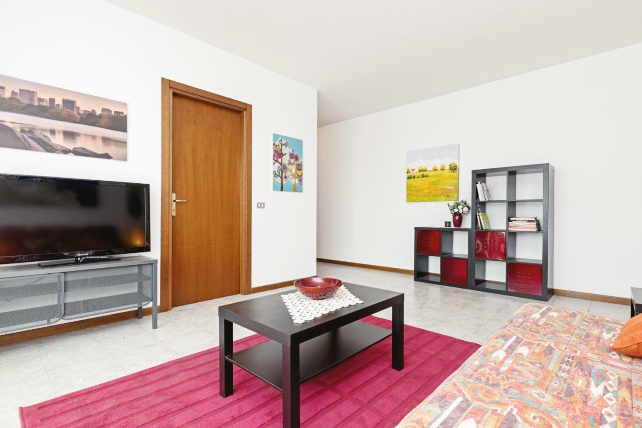Apartament Colourful Flat Borgo Roma Werona Zewnętrze zdjęcie